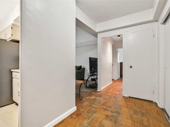 225 Adams Street 1H, Brooklyn NY 11201