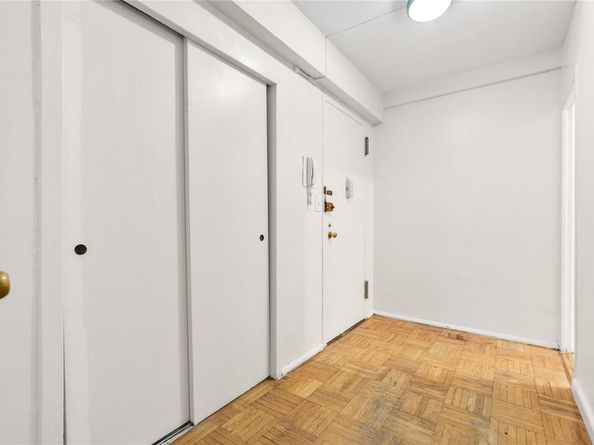 225 Adams Street 1H, Brooklyn NY 11201