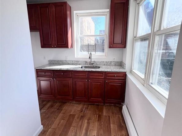 2037 Radcliff Avenue, Bronx NY 10462
