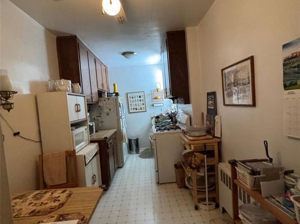 1111 Midland Avenue 6H, Bronxville NY 10708