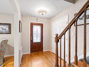 14 Hillside Avenue, Saint James NY 11780