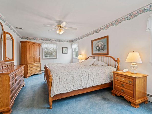 14 Hillside Avenue, Saint James NY 11780