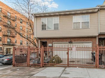 1568 Bryant Avenue