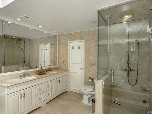 1402 Bay Boulevard, Atlantic Beach NY 11509