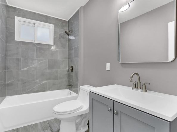 62-22 80th Road, Glendale NY 11385