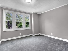 62-22 80th Road, Glendale NY 11385