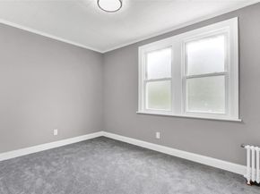62-22 80th Road, Glendale NY 11385