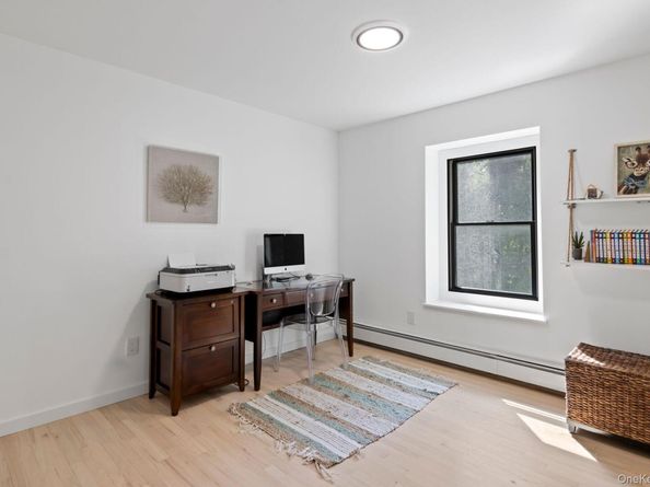 79 Brookhill Lane, Huntington NY 11743