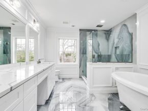 539 Split Rock Road, Syosset NY 11791