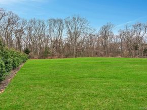 539 Split Rock Road, Syosset NY 11791