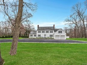539 Split Rock Road, Syosset NY 11791