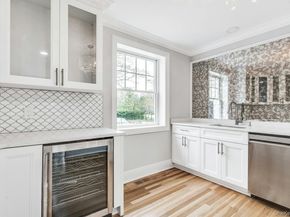 539 Split Rock Road, Syosset NY 11791