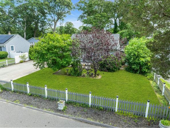 118 Noel Drive, Centereach NY 11720