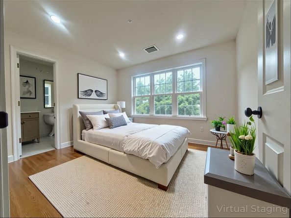 139 Miller Avenue SW, Amityville NY 11701