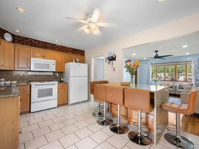 21 Westgate Road, Massapequa Park NY 11762