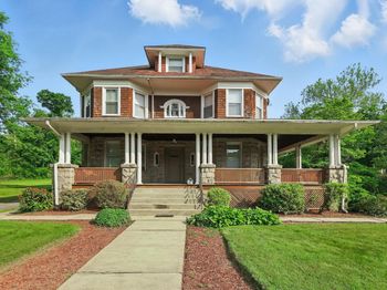 43 Broadview Avenue