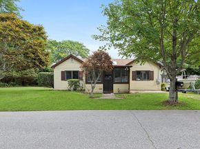 150 Goldin Lane, Southold NY 11971