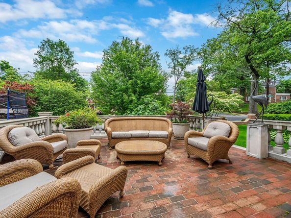 184-61 Radnor Road, Jamaica Estates NY 11432