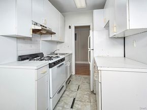 151 Centre Avenue 5D, New Rochelle NY 10805