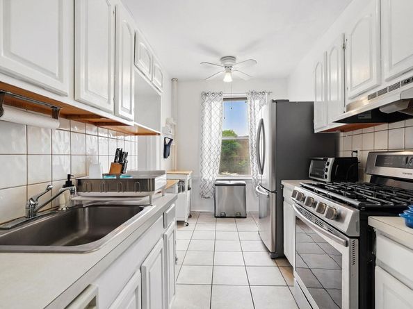 472 Gramatan Avenue CC3, Mount Vernon NY 10552