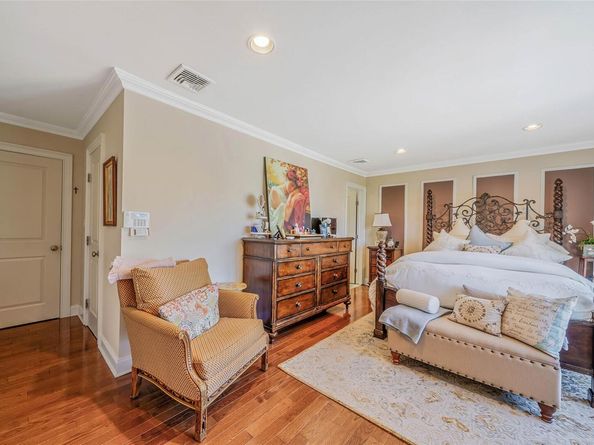 100 Mark Lane, Atlantic Beach NY 11509