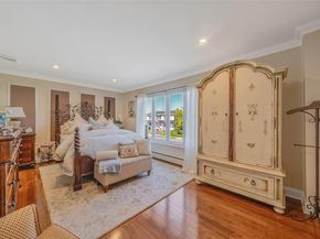 100 Mark Lane, Atlantic Beach NY 11509