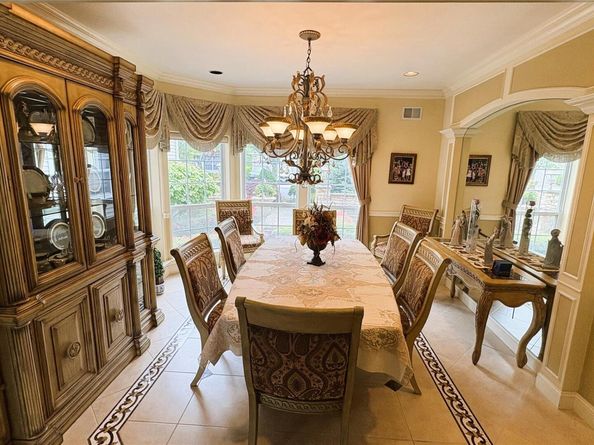 5 Hamlet Drive, Mount Sinai NY 11766