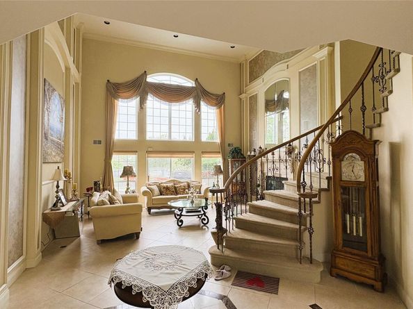 5 Hamlet Drive, Mount Sinai NY 11766