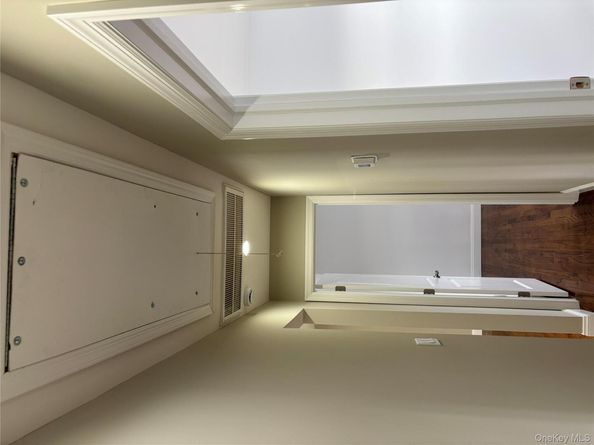 14 Chenango Drive, Bay Shore NY 11706