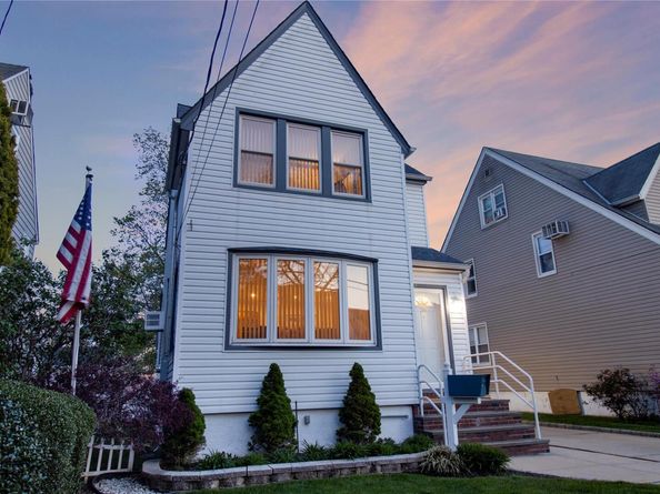 56 Liggett Road, Valley Stream NY 11581