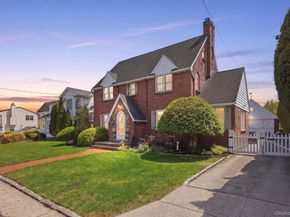 110 Bedford Avenue, Garden City Park NY 11040