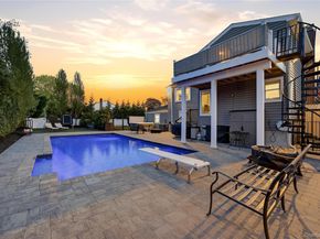 237 Woodlawn Avenue, Saint James NY 11780