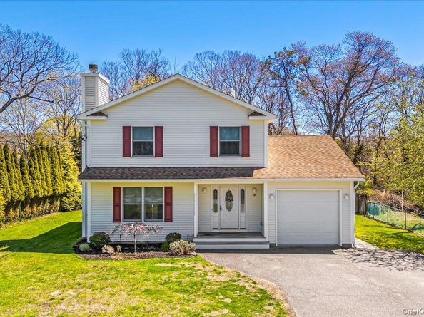 15A Sherman Avenue, Hampton Bays NY 11946