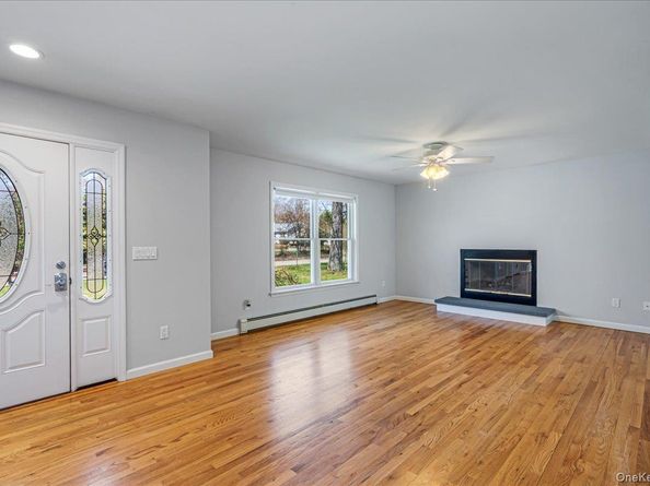 15A Sherman Avenue, Hampton Bays NY 11946