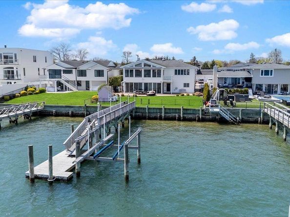 2959 Shore Drive, Merrick NY 11566