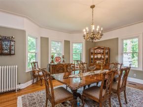 110 Red Spring Lane, Glen Cove NY 11542