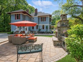 110 Red Spring Lane, Glen Cove NY 11542