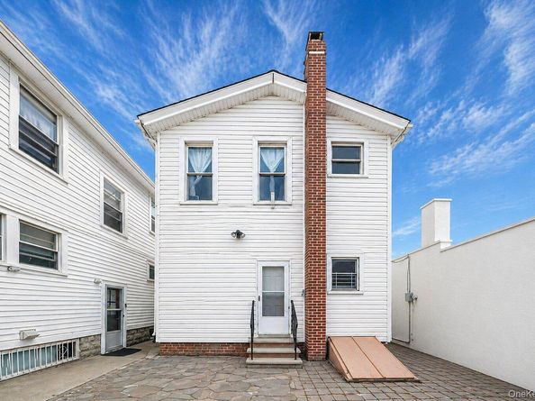 123-09 20th Avenue, College Point NY 11356
