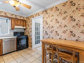 38 7th Street, Garden City Park NY 11040