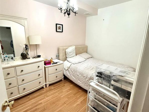 13-03 A 128th St, College Point NY 11356
