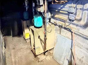 13-03 A 128th St, College Point NY 11356