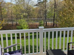 17 Greentree Court, Shirley NY 11967
