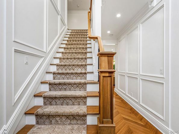 25 Boyd Drive, Westbury NY 11590