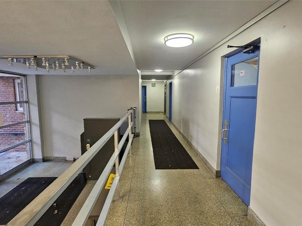 44-69 Kissena Boulevard 4M, Flushing NY 11355