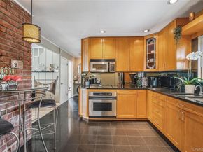 55 Duckpond Drive N, Wantagh NY 11793