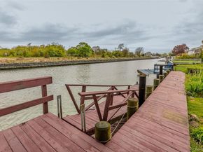 3386 Bertha Drive, Baldwin NY 11510