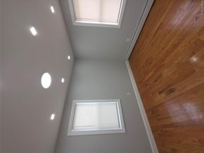 11807 202nd Street, Saint Albans NY 11412
