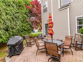34 Paddington Circle, Smithtown NY 11787