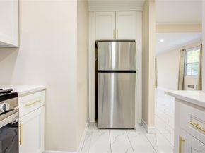 164-38 76th Road, Fresh Meadows NY 11366