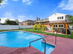 8 Pasadena Drive, Plainview NY 11803
